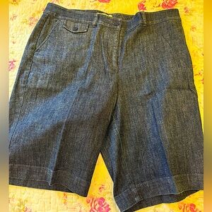 TALBOTS PERFECT  BERMUDA SHORTS IN BLUE DENIM 16p